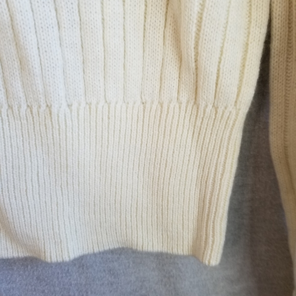 Liz Claiborne Women's Small Sweater Cream Cable Knit Round Neck Lambswool Blend - Picture 4 of 9